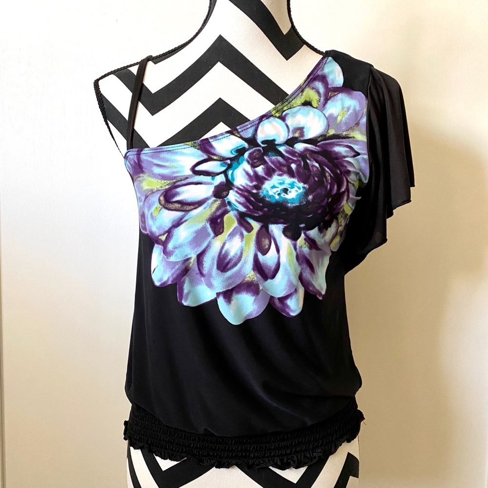 IZ Byer - funky, dressy tank top